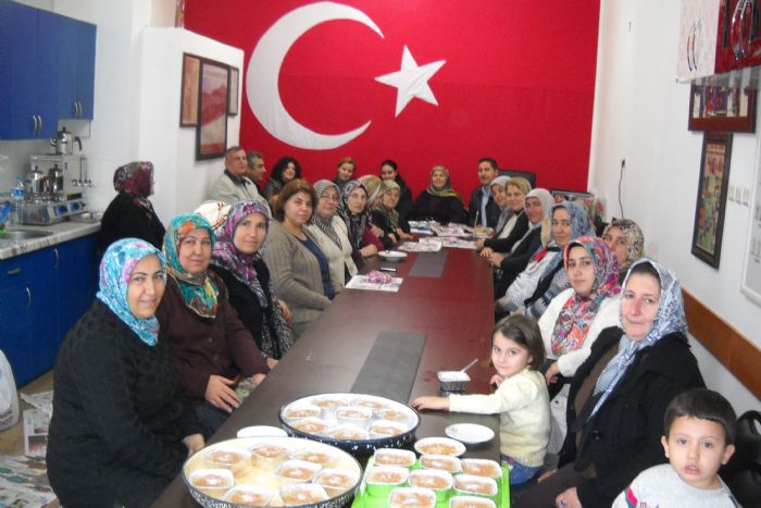 Derneğimiz Kadınlar Kolu aşure günü düzenledi… 