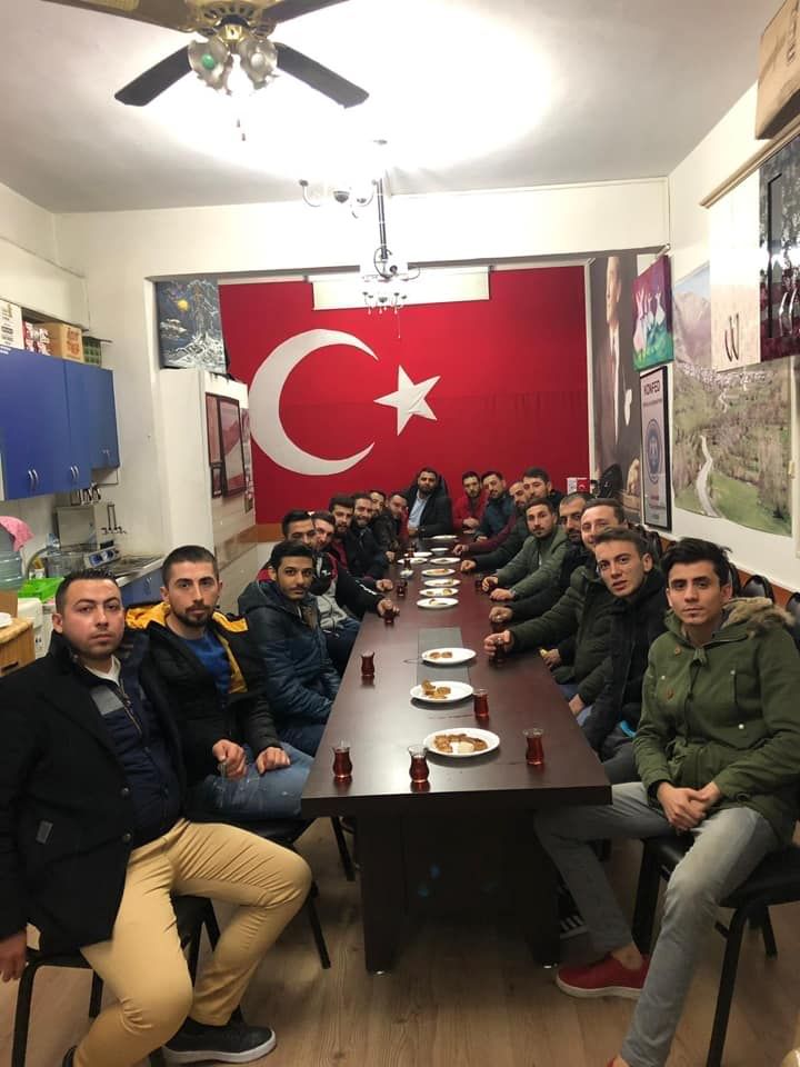 14 Aralık 2018 Cuma Akşamı Gençlik kolu Yeni Başkan Mehmet TUTMAZ ile  2. Toplantısını Gerçekleştirdi. 